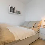 Sauber Und Modern, Netflix, Wifi, Leipzig Flair, Kueche