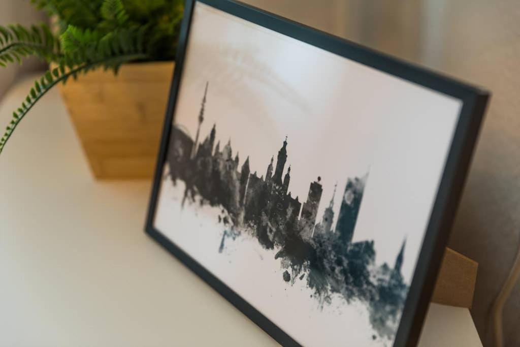 Apartment Sauber Und Modern, Netflix, Wifi, Flair, Kueche *